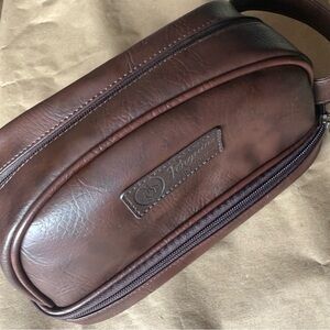 Penguin Brown Leather Men's Toiletry Bag